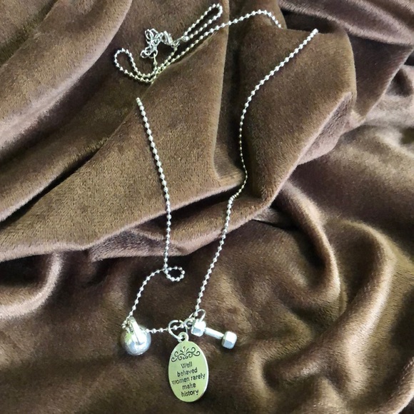 Workout / Gym Statement Necklace - Picture 2 of 3